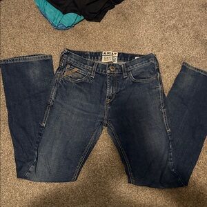 Men’s ariat jeans 
Slim fit 
Straight leg 
30/32